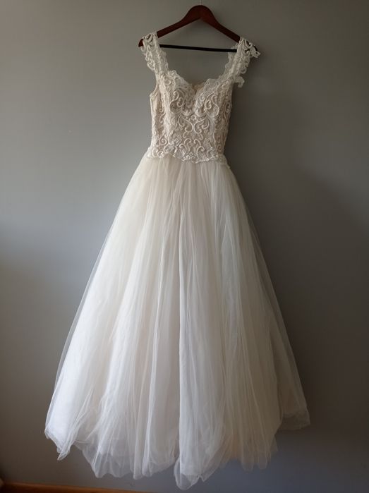 Suknia ślubna "Carmen" Laura Romano