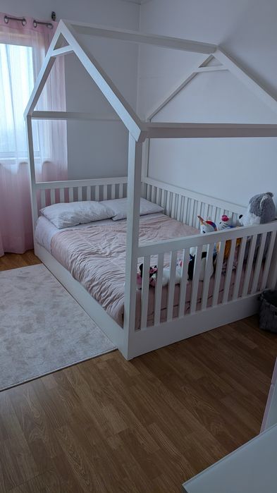 Cama de criança, estilo Montessori