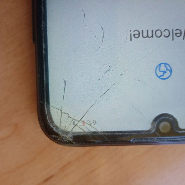 Sprzedam telefon marki HUAWEI Y6 S