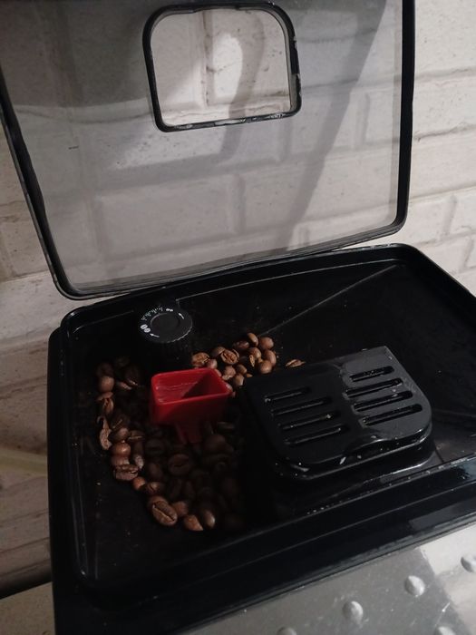 Кофемашина в отличном состоянии