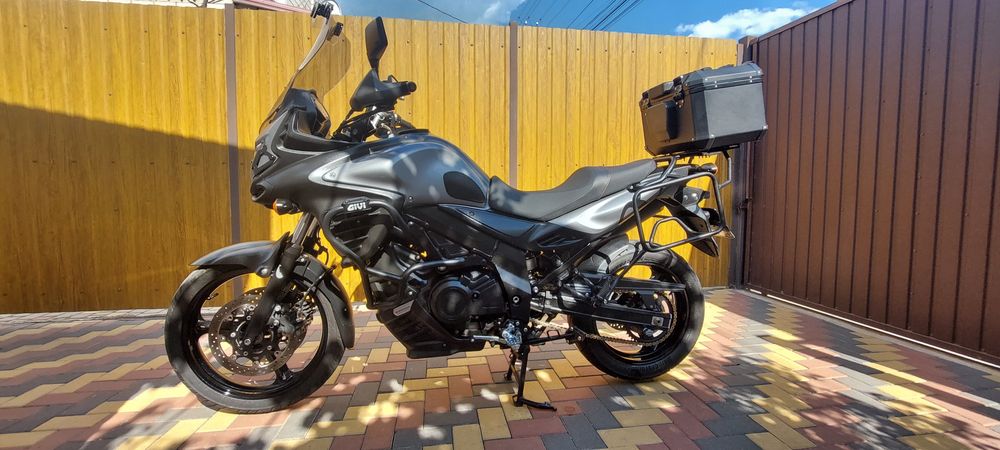 Suzuki V-Strom 650