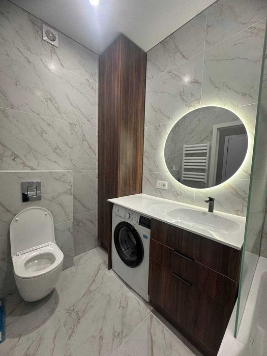 Власна 1к квартира в 66Ж з гардеробною як у Керрі Бредшоу