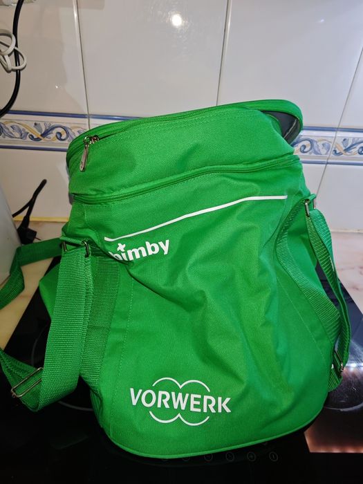 Bimby tm6 com vários acessórios e mala de transporte