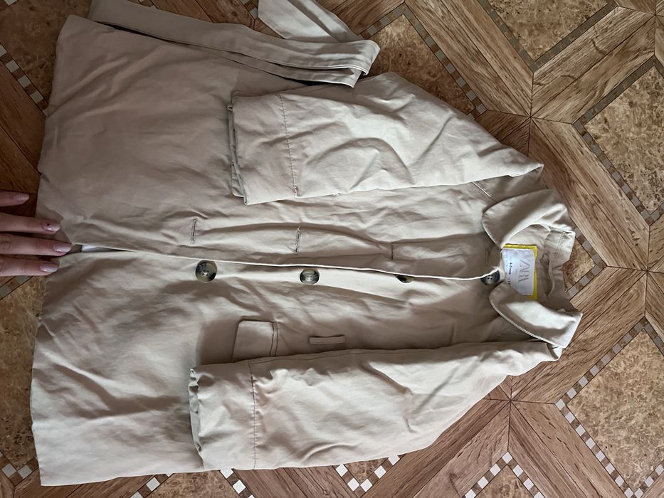 Тренч зара пуховик zara дощовик зара