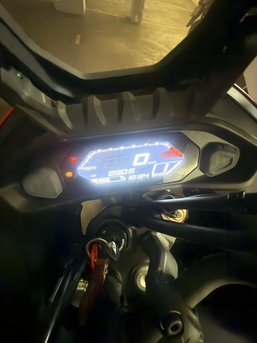 Tracer 700 como nova usada poucas vezes