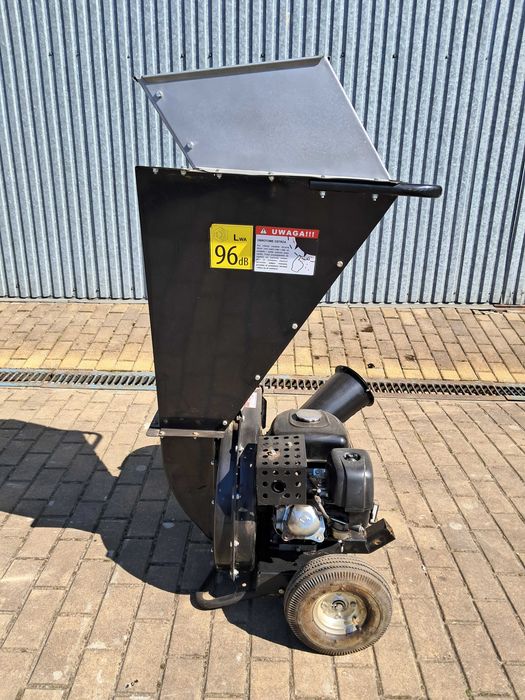 Rozdrabniacz spalinowy STILER SP46101