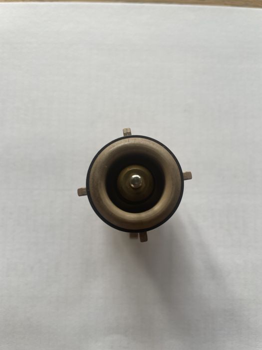 Termostat 04L 121 113C
