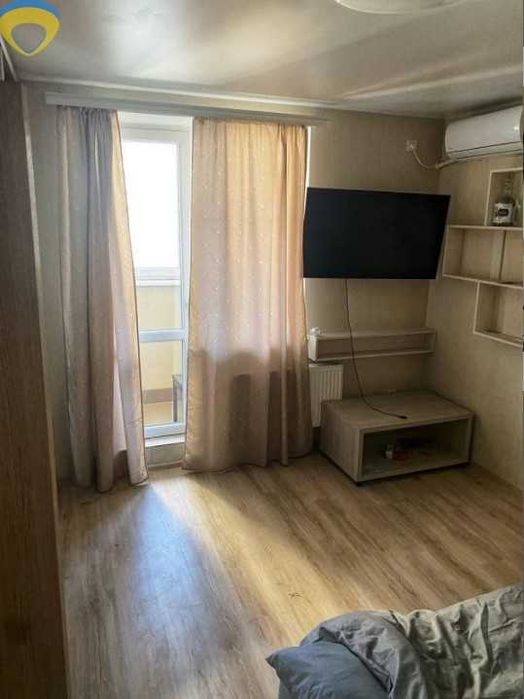 Квартира с ремонтом в новом доме - Воробьева улица, срочно!