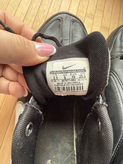 Кросоовки Nike Musique VII