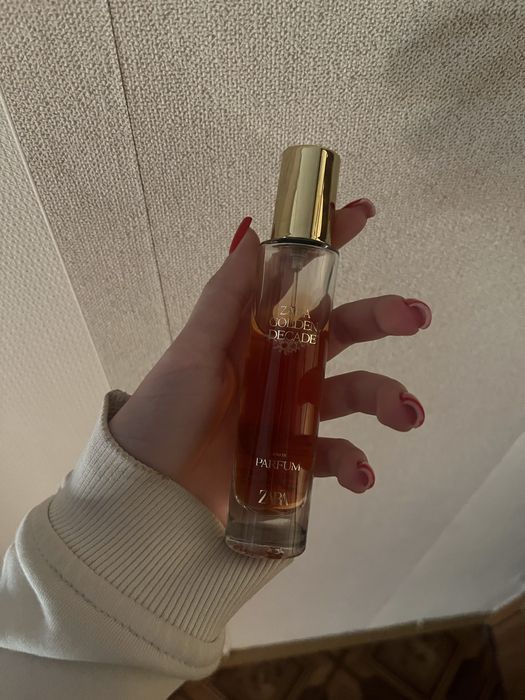 Парфуми,косметика