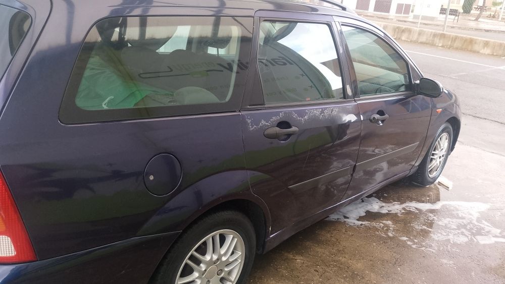 Ford  Focus carrinha completo de