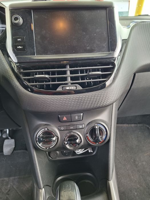 Peugeot 2008 1.2 gasolina