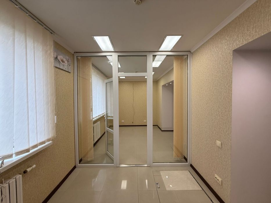 Фасадное помещение в центре города