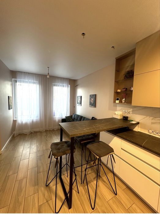 Продам Таунхаус с.Софіївська Борщагівка, дизайнерський ремонт 88м2