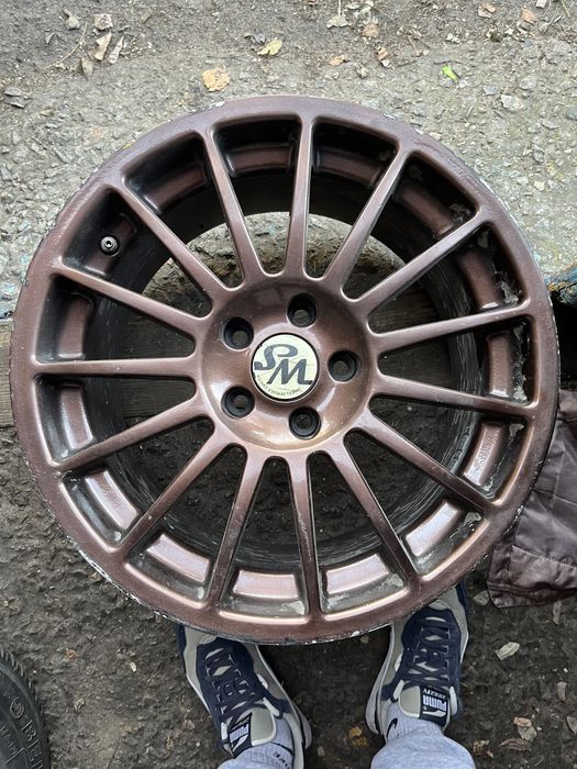 Комлект дисків R18 5.112 європа