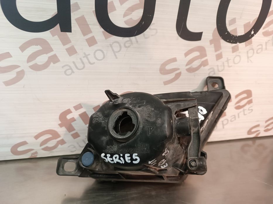 Farol Nevoeiro Frente Direito BMW 5 - 0305083002