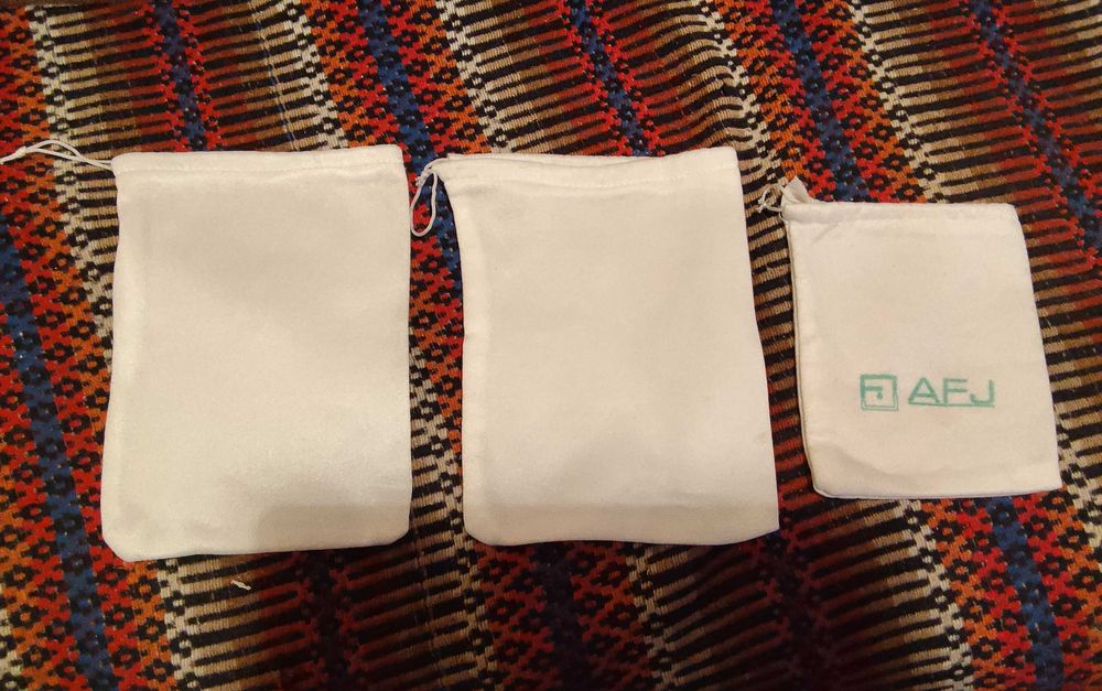 Conjunto 3 bolsas - novas - portes incluidos