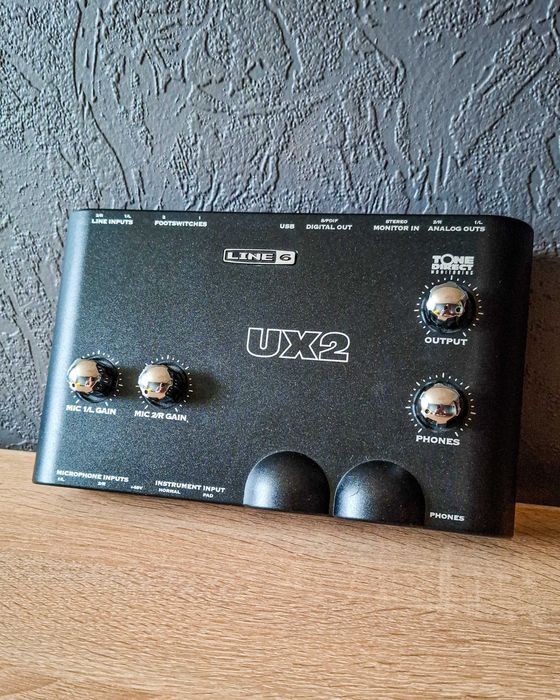 Аудіоінтерфейс Line6 POD Studio UX2: 3 999 грн. - Студійне обладнання ...
