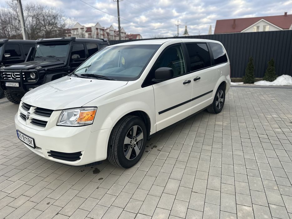 Dodge Grand Caravan SE