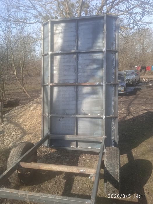 Прицеп до мінітрактора