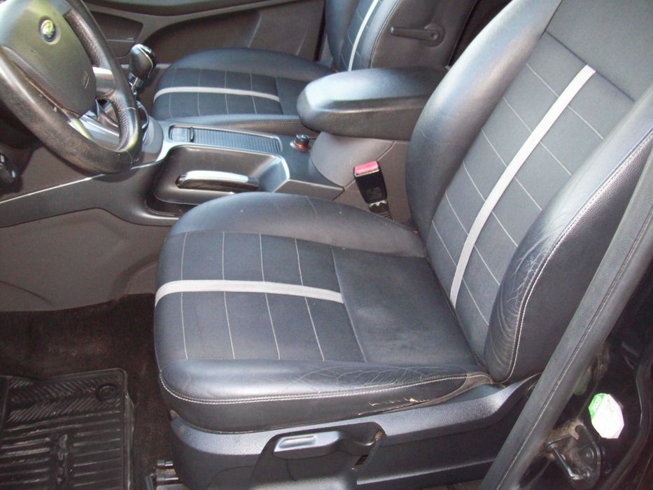 FORD KUGA 2,0 TDCI 140 KM 4x4 /TITANIUM/stan b.dobry/1 własciciel