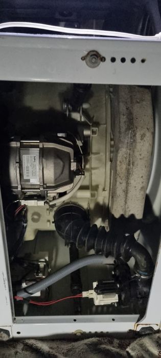 Пральна машинка Indesit