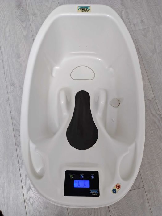 Дитяча ванночка Aqua Scale