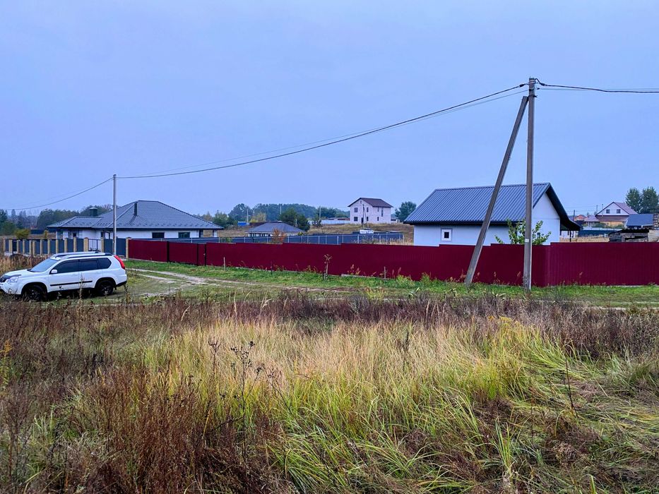 Пропонуємо для купівлі кутову ділянку 8 сот+20кВт в с.Шпитьки!