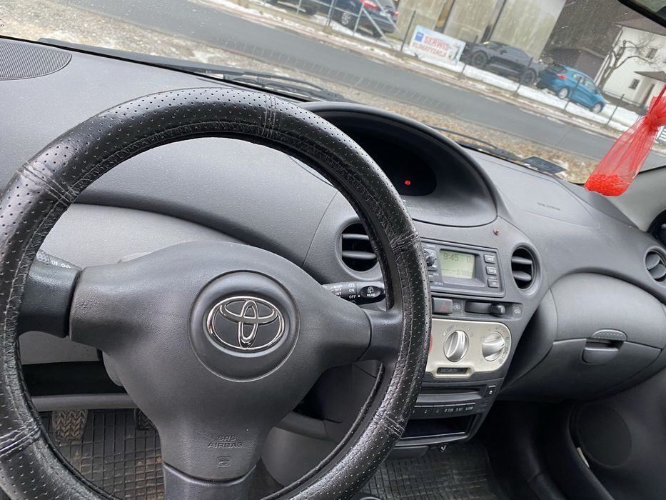 Toyota yaris 2004 po lifcie