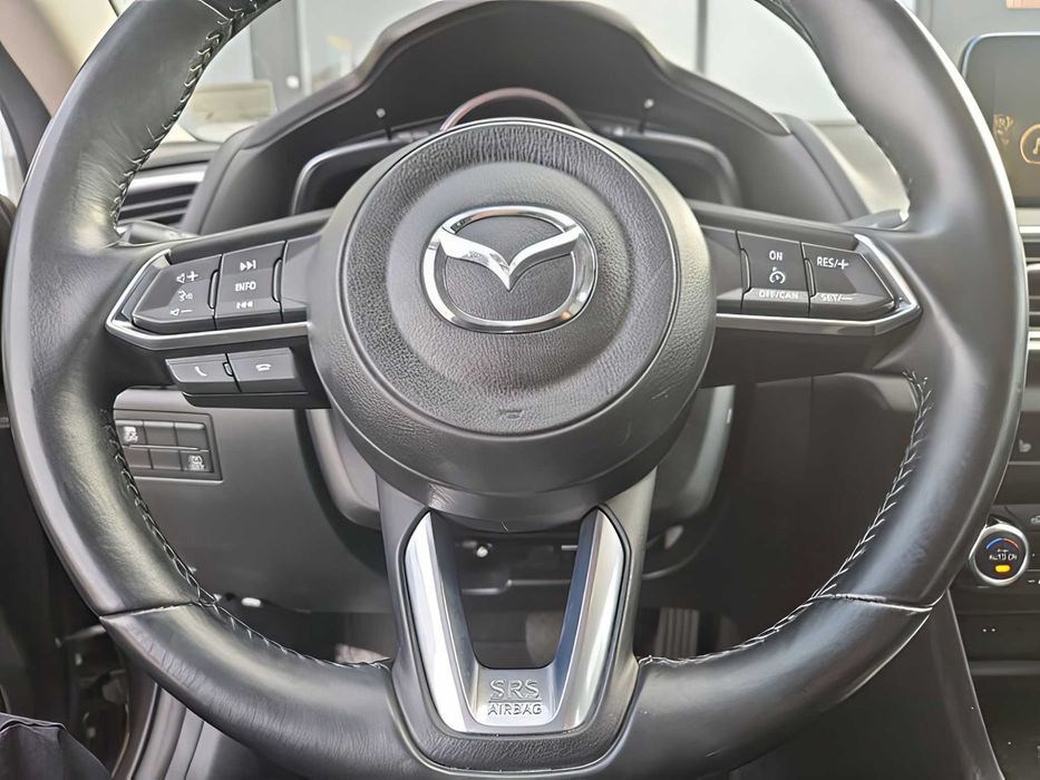 Mazda 3      2017