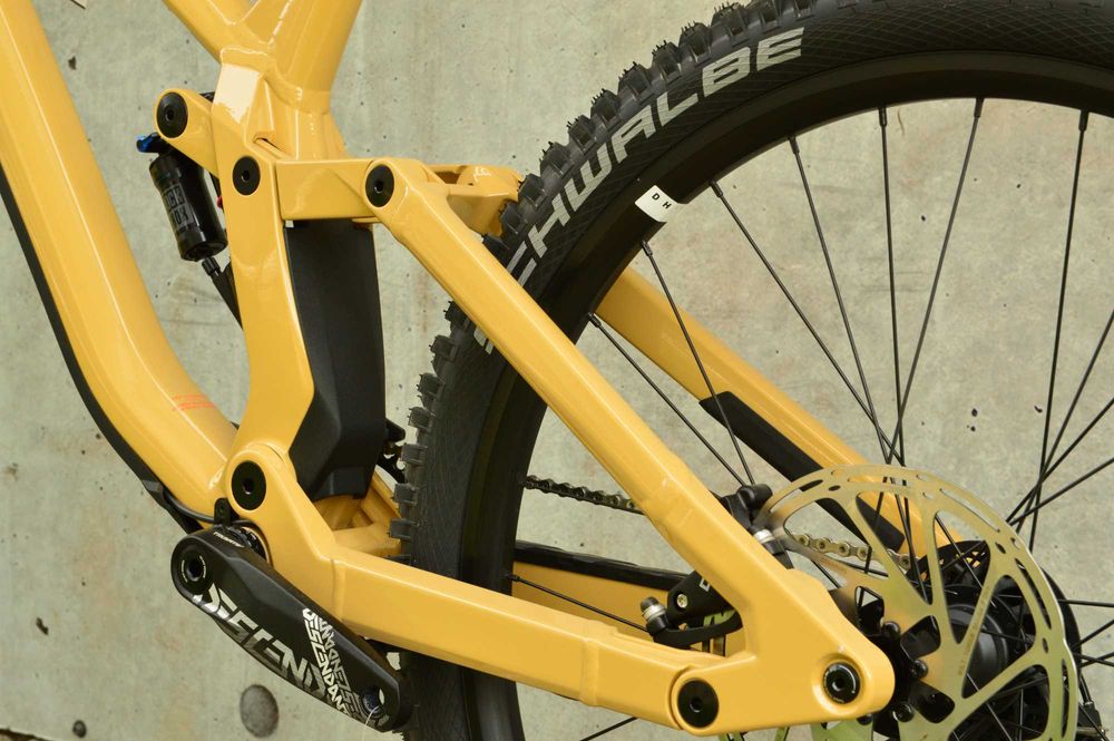 ROSE Scrub DC 1 SRAM GX DH RockShox Boxxer 200 REVERSE (180-192cm) L #103