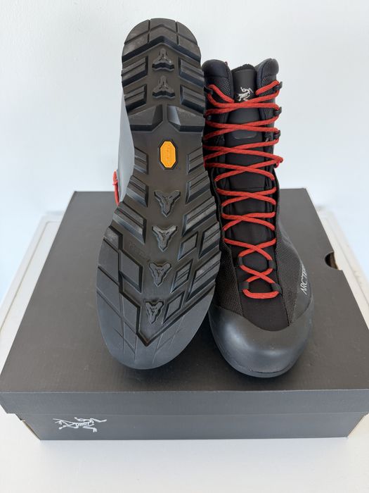 Чоботи чоловічі ARC’TERYX