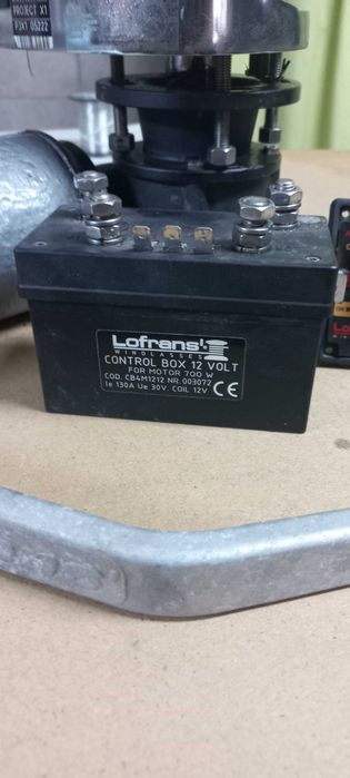 Guincho eletrico de âncora Lofrans