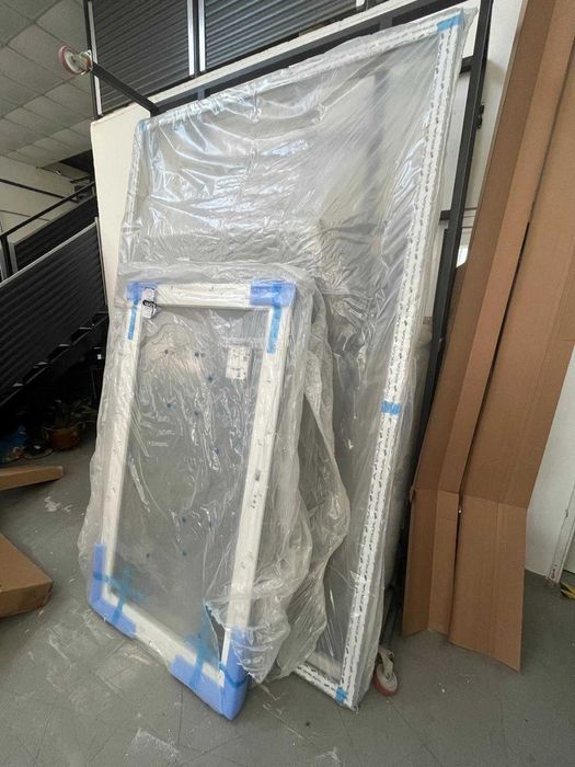 Janela PVC medidas A1745mm x L2620mm