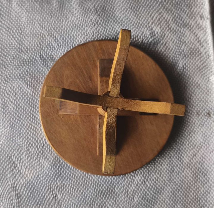 Mesa redonda casa de bonecas