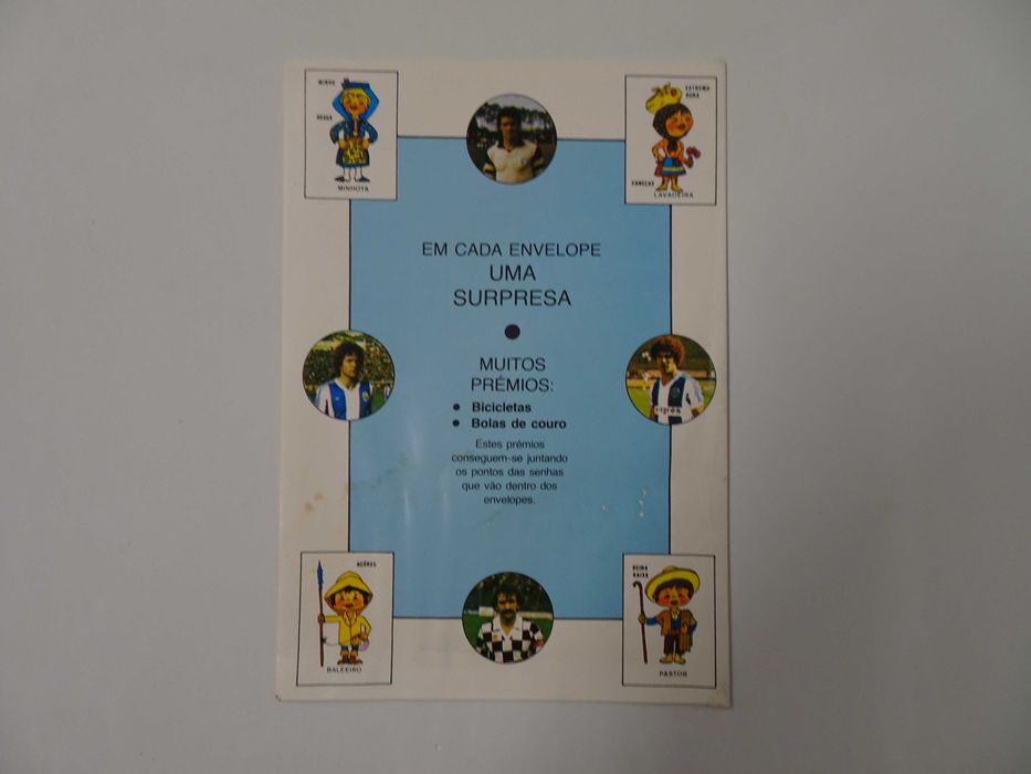 Caderneta de cromos vazia de futebol Craques de Portugal