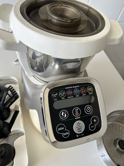 Robo de cozinha Moulinex Cuisine Companion