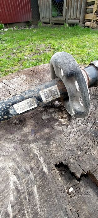 Стойка передня  права Шкода Октавія