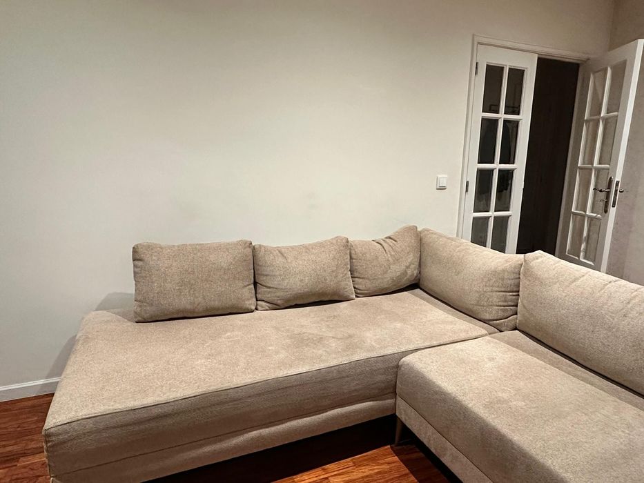 Sofá Com chaise longue