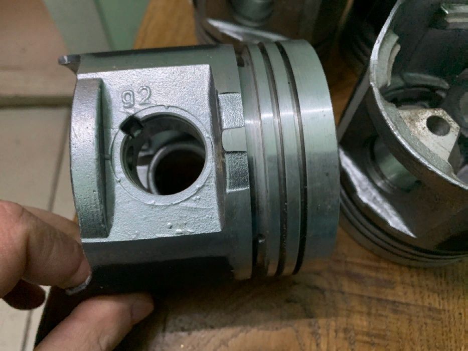 Поршня 92.0 Газ-53 УАЗ Волга Д=402