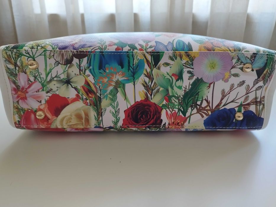 Mala excelente qualidade - NOVA