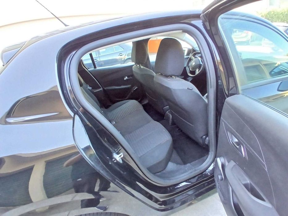Peugeot 208 1.2 PureTech Gasolina