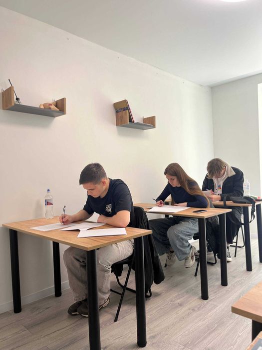 Репетитор з Математики. Офлайн вул. Плугова та Онлайн. 2 - 11 клас. Підготовка до НМТ
