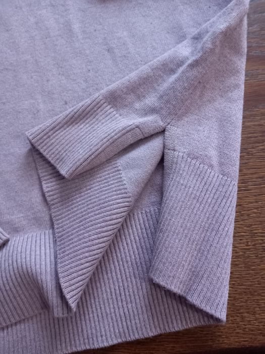 Sweterek różowy H&M