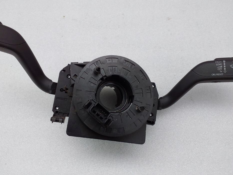 Conjunto / manetes de luzes e limpa vidros SEAT Ibiza IV ST (6J8, 6P8)
