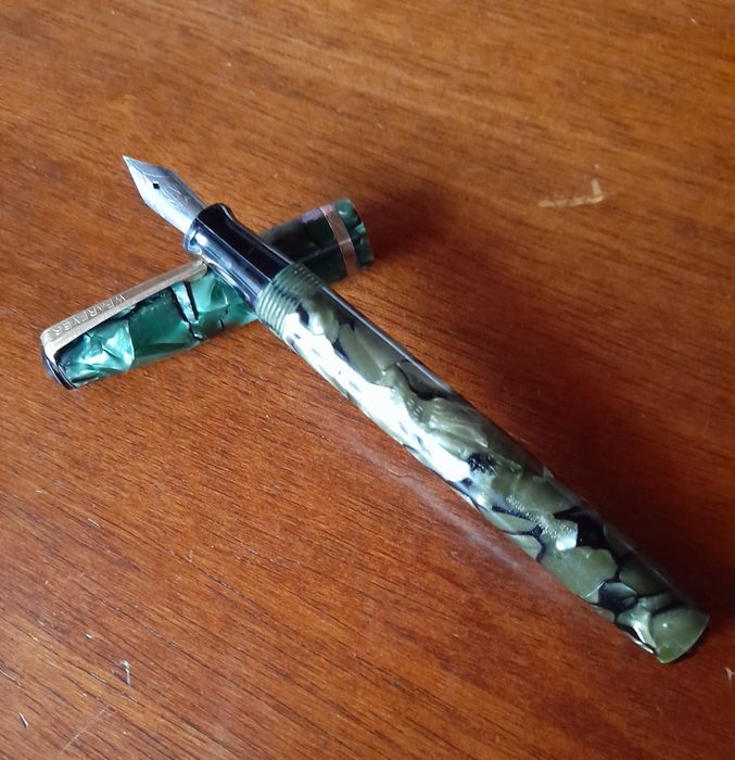 Caneta Verde de Tinta Permanente