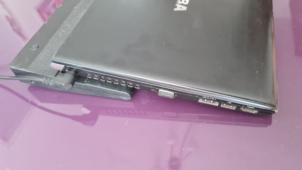 Toshiba prestige r700-14h