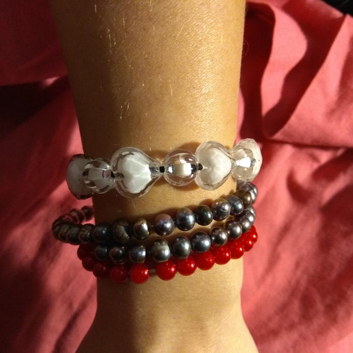 Браслеты одним лотом пластмассовый Шамбала красная нить оберег