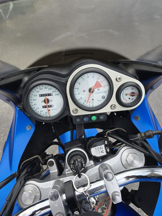 Kawasaki zr7s na A2!! 750