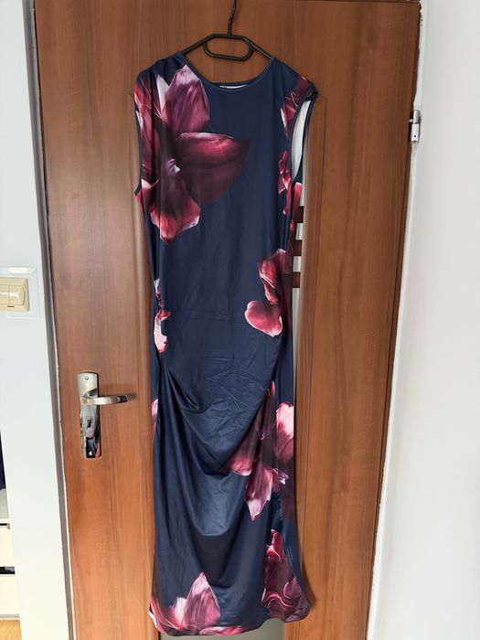 Sukinka w kwiaty Temu